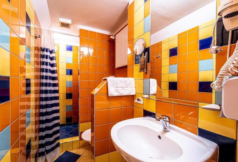 חדר סטנדרט, Sluníčko