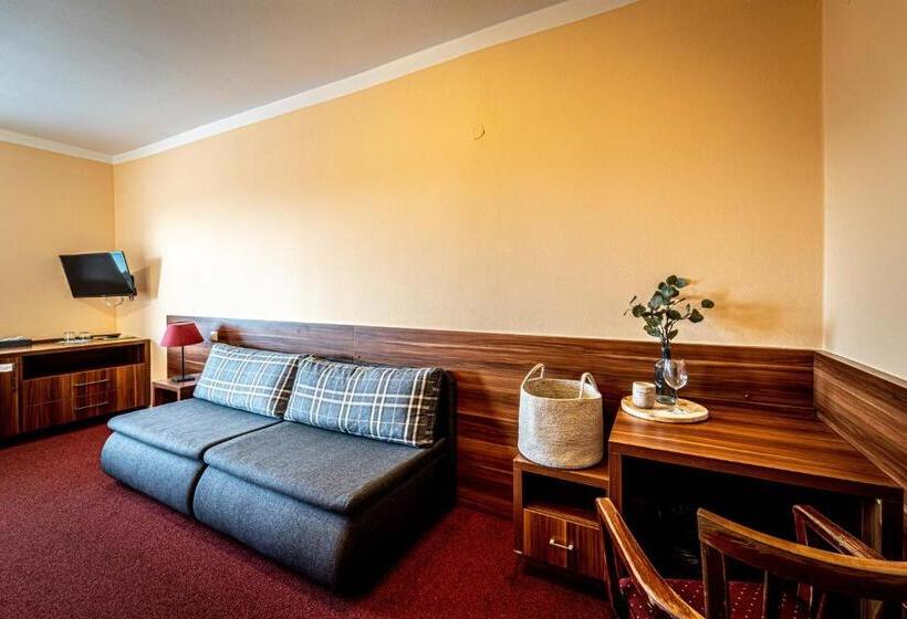 חדר סופריור, Sluníčko