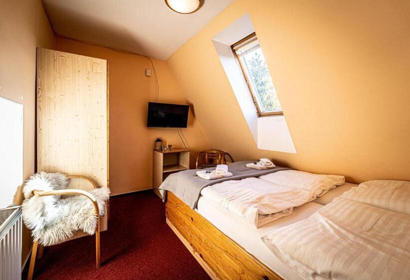 חדר משפחתי, Sluníčko