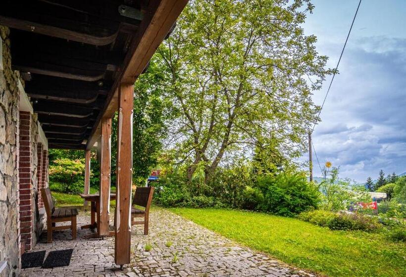 סוויטת ג'וניור דלוקס, Sluníčko