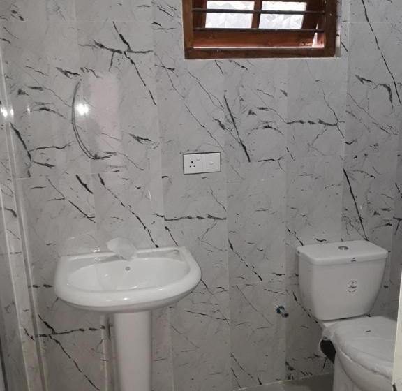 经济房, Surf Reef Beach