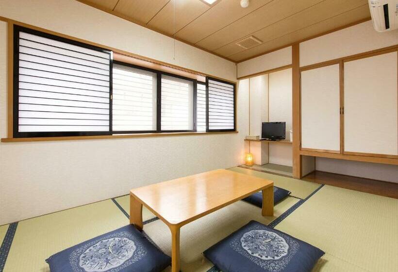 家庭房间共用浴室, Tateyama Kurobe Alpine Route Senjuso 立山黒部アルペンルート千寿荘