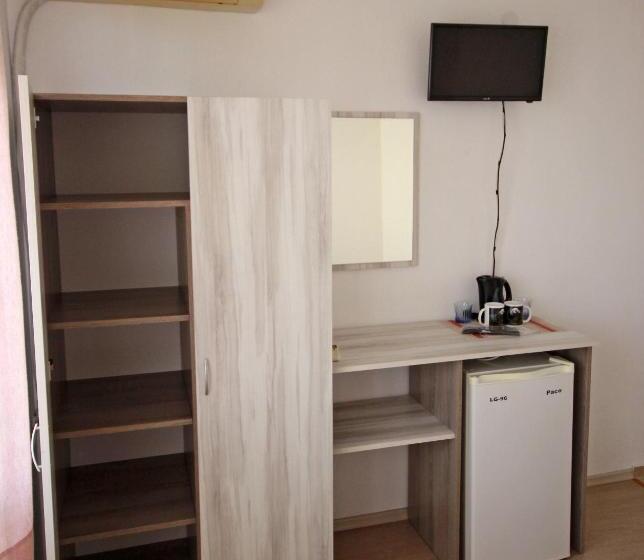 Comfort room with balcony, Villa Maris