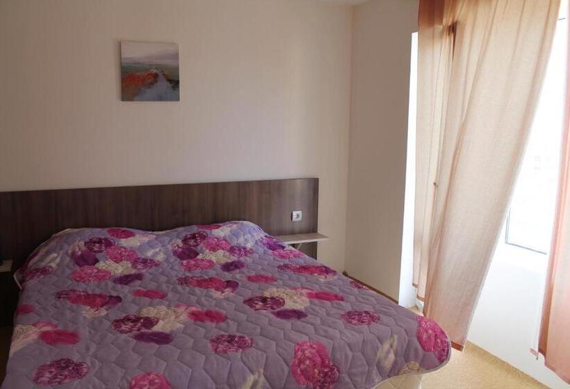 דירת חדר עם טרסה, Villa Maris