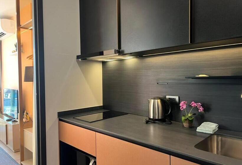 آپارتمان 1 خوابه با چشمانداز دریا, The Edge Central Pattaya