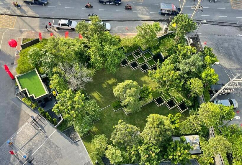 اتاق خانوادگی, The Edge Central Pattaya