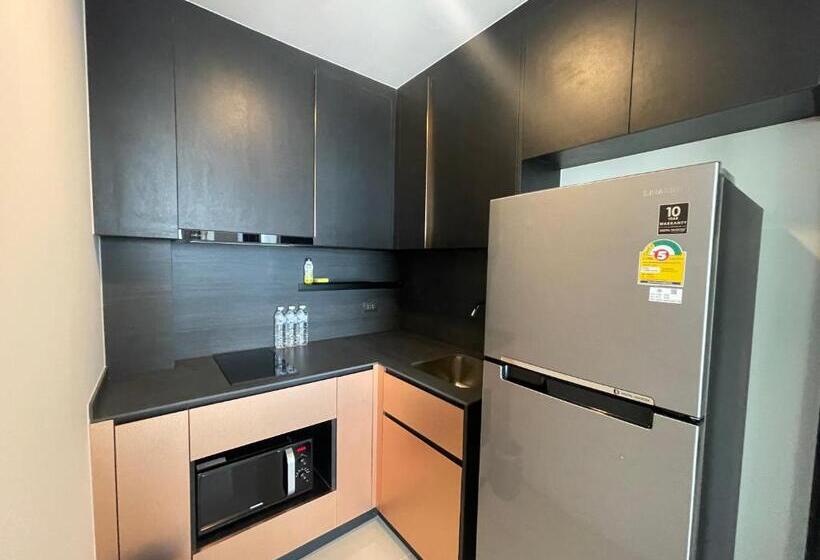 اتاق خانوادگی, The Edge Central Pattaya