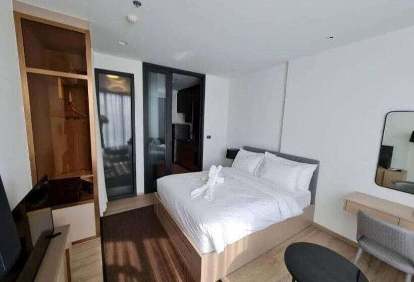 اتاق استاندارد, The Edge Central Pattaya