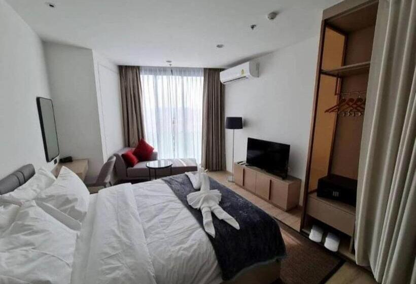 اتاق استاندارد, The Edge Central Pattaya