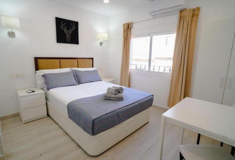 إستوديو سوبيريور, Villa Costa Marbella