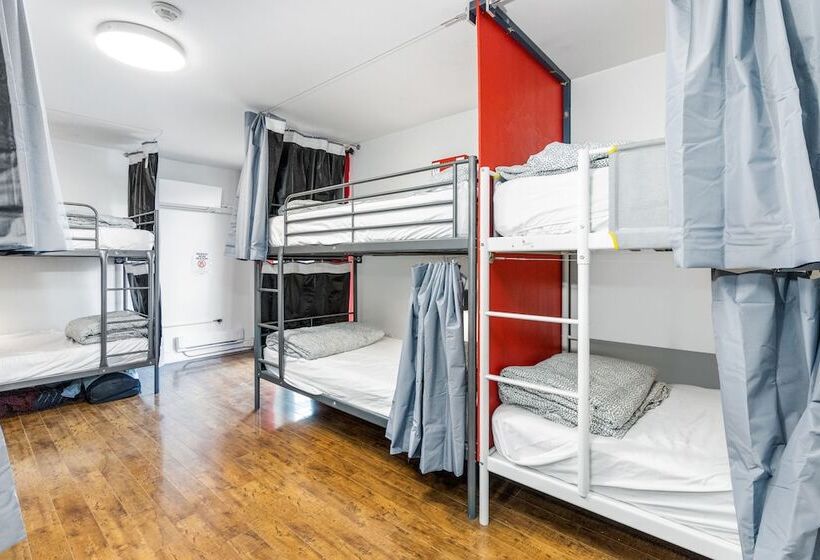 Кровать в Общей Комнате, Samesun Toronto