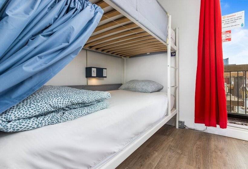 Кровать в Общей Комнате, Samesun Toronto