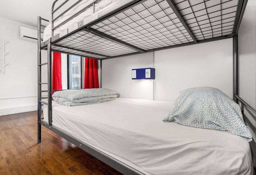 Кровать в Общей Комнате, Samesun Toronto