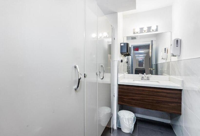 Номер Стандарт с Балконом, Samesun Toronto