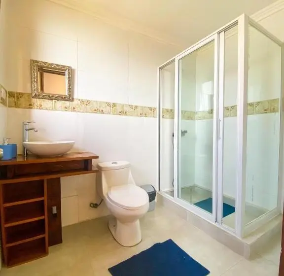 オーシャンビュージュニアスイート, Hostal La Cofa