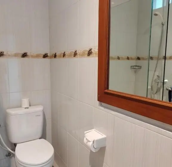 اتاق سوپریور با تخت بزرگ, Su S Cottages Legian