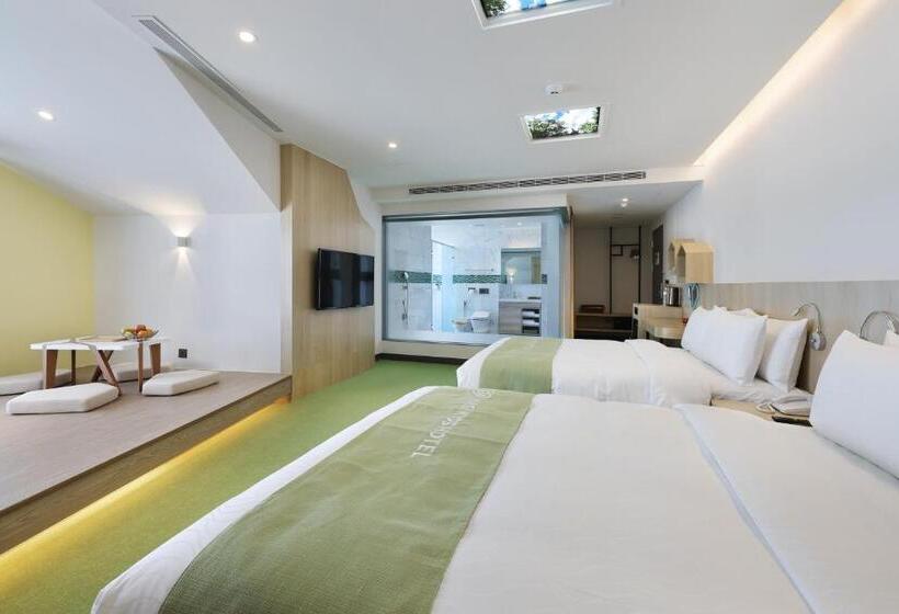 اتاق لوکس چهار تخته, Checkinn Magi Kids