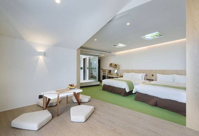 اتاق لوکس چهار تخته, Checkinn Magi Kids