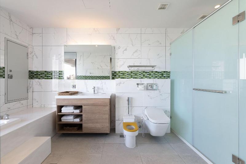 سوییت لوکس, Checkinn Magi Kids