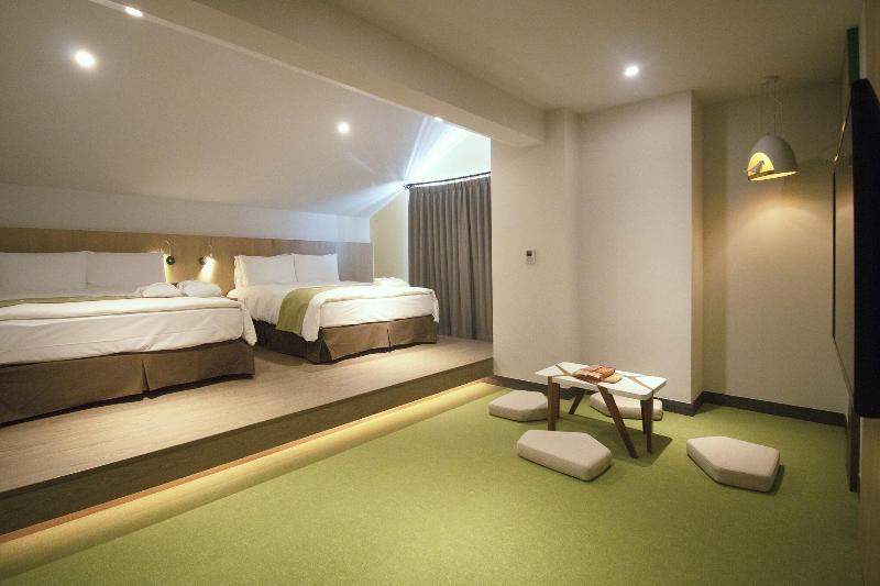 اتاق لوکس چهار تخته, Checkinn Magi Kids