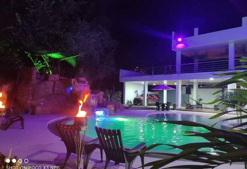 豪华房间, Quinta Shaddai Melgar