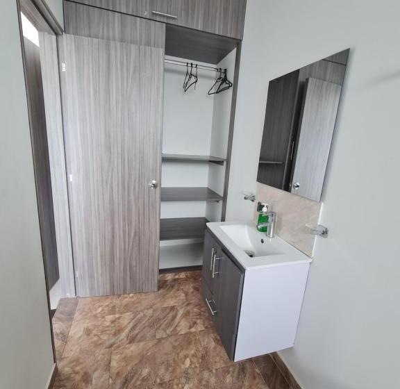 带阳台的豪华间, Quinta Shaddai Melgar