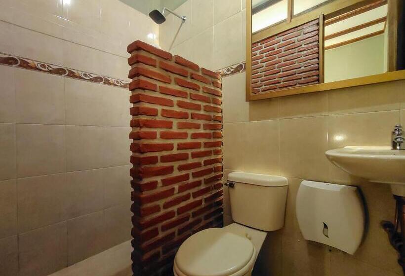 סוויטה, Scalea Di Mare