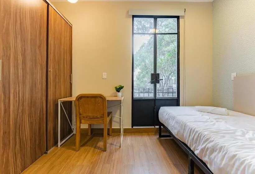 اتاق استاندارد یک تخته با بالکن, Casa Danubio Reforma By Vh