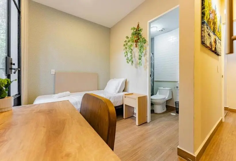 اتاق استاندارد یک تخته با بالکن, Casa Danubio Reforma By Vh