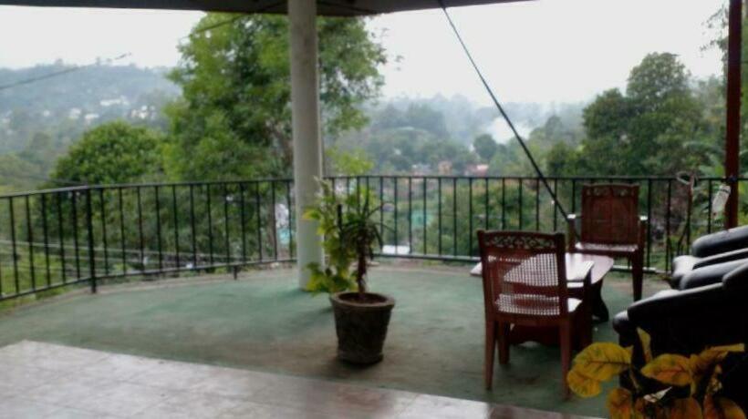 ファミリールーム, Mountain Top Guest