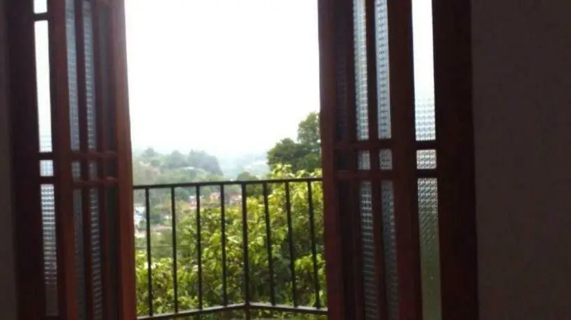 Perhehuone, Mountain Top Guest