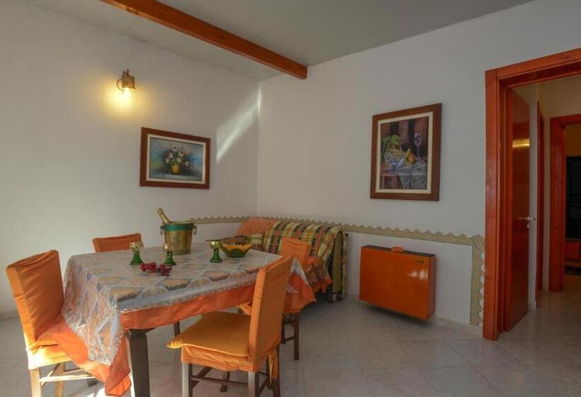 Apartamento 2 Dormitórios, Residence Villa Grotta Monaca