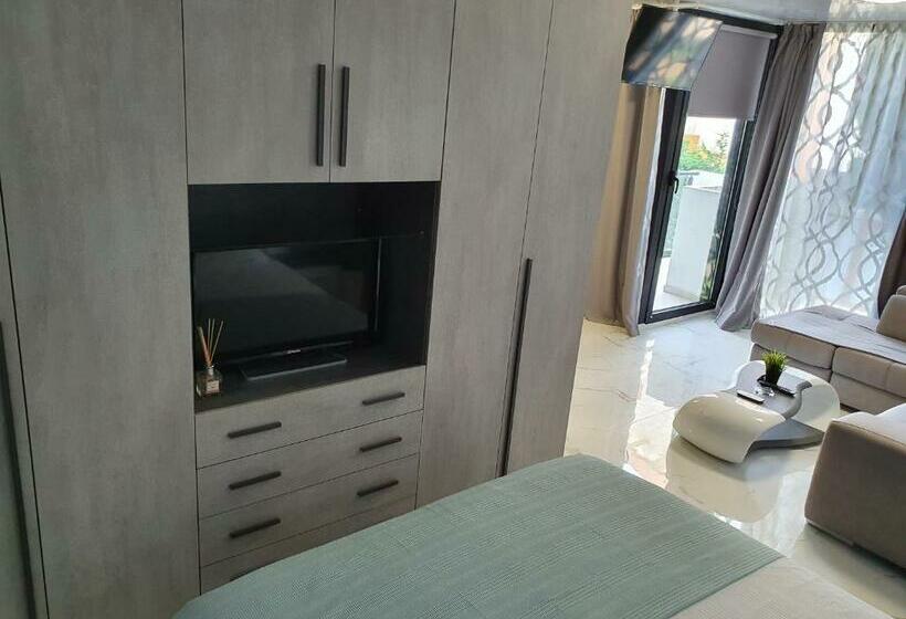 استودیوی استاندارد با چشمانداز دریا, Amara Boutique & Design студио