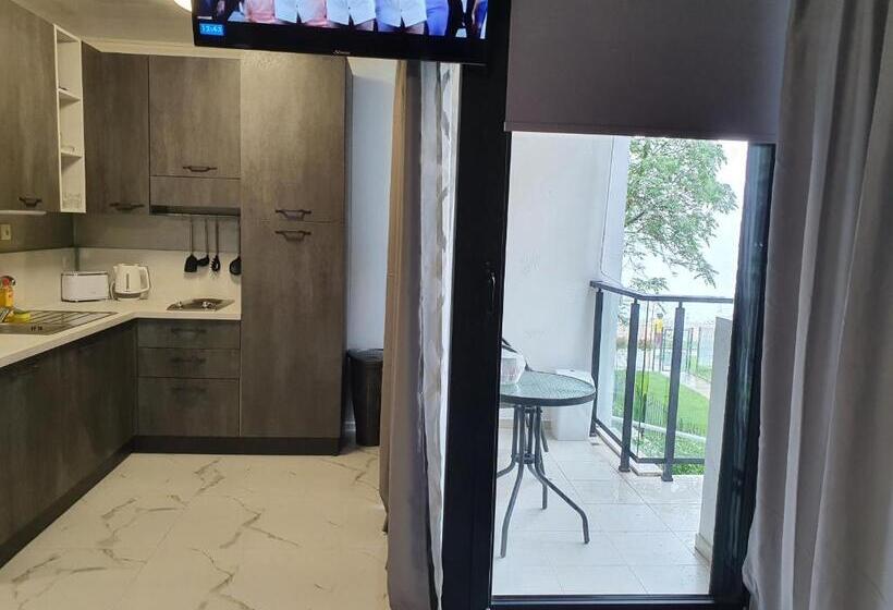 استودیوی استاندارد با چشمانداز دریا, Amara Boutique & Design студио