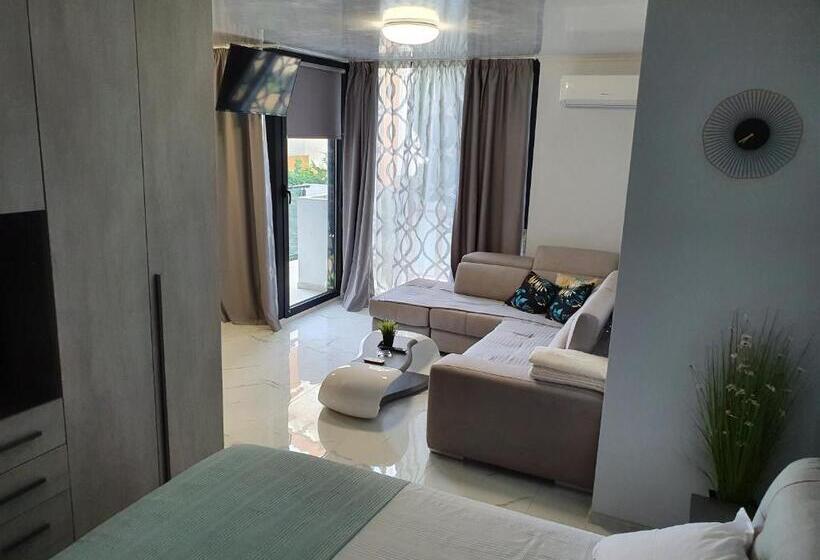 استودیوی استاندارد با چشمانداز دریا, Amara Boutique & Design студио