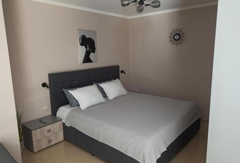 آپارتمان لوکس 1 خوابه, Amara Boutique & Design студио