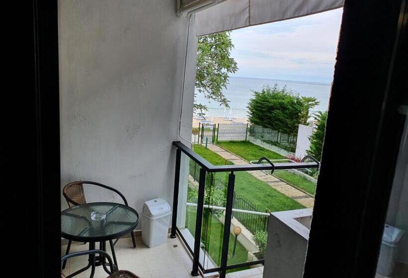 استودیوی استاندارد با چشمانداز دریا, Amara Boutique & Design студио