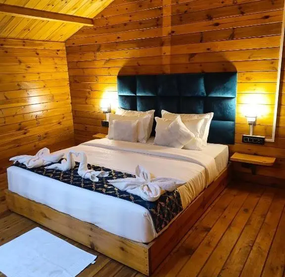 Superior Chalet met 1 Slaapkamer, Coco Teros Resort