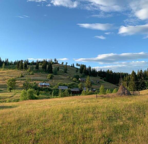 1-Schlafzimmer-Haus, котеджі грань