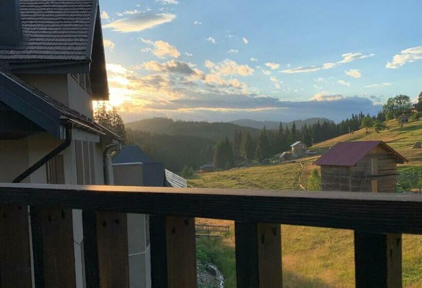 1 Schlafzimmer Apartment mit Blick, котеджі грань