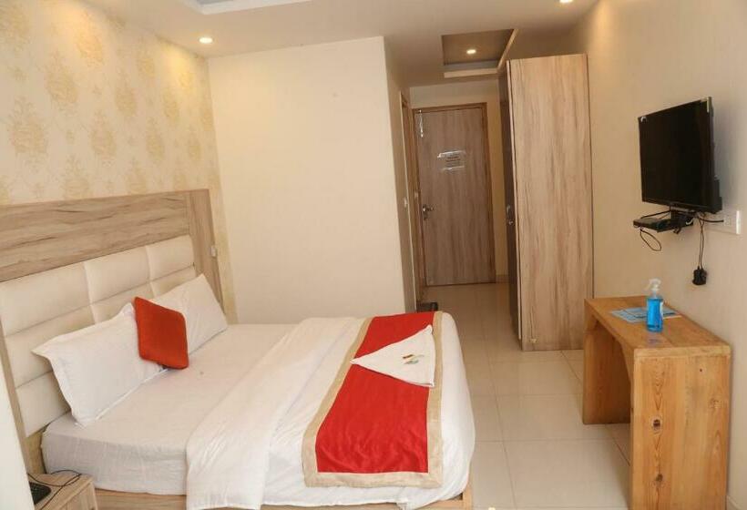 Номер Стандарт, Fabhotel Aman Inn Near Igi Airport New Delhi