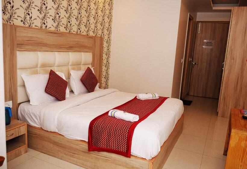 Номер Superior, Fabhotel Aman Inn Near Igi Airport New Delhi