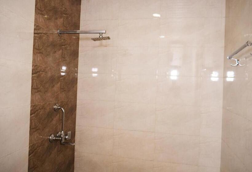 Номер Superior, Fabhotel Aman Inn Near Igi Airport New Delhi