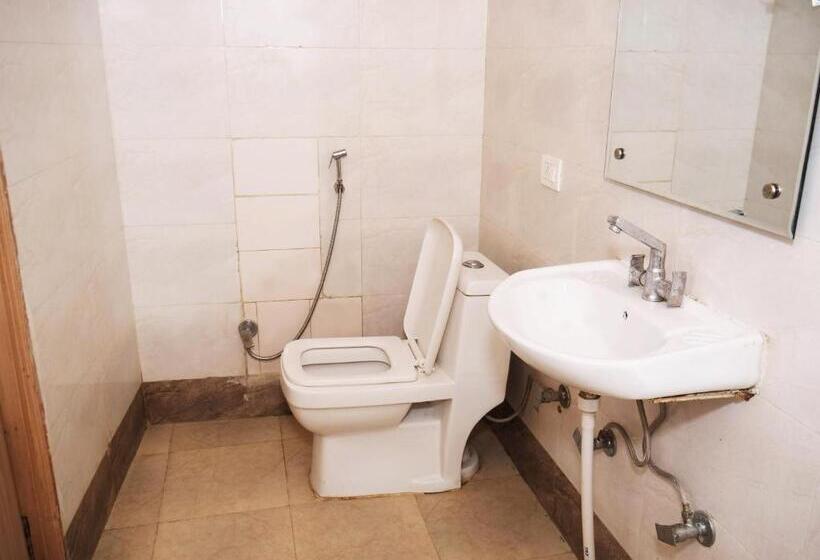 Номер Superior, Fabhotel Aman Inn Near Igi Airport New Delhi