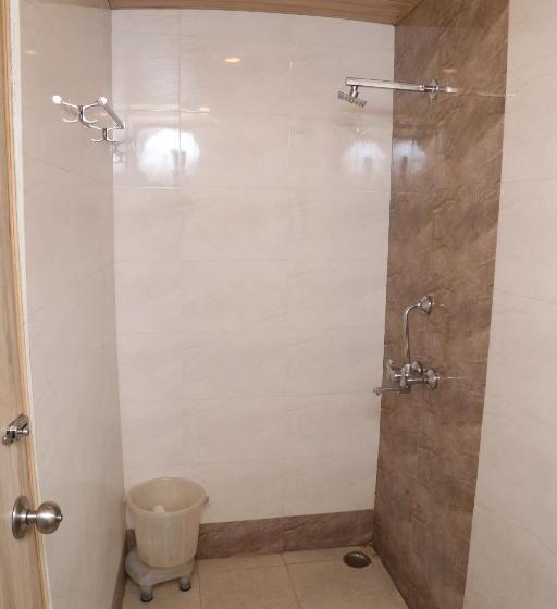 Номер Superior, Fabhotel Aman Inn Near Igi Airport New Delhi