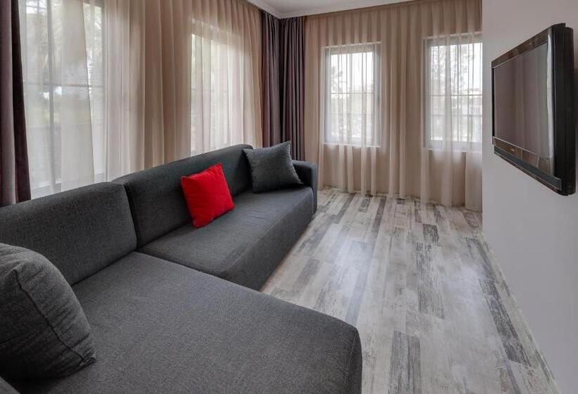 סוויטה, Suess Alaçatı