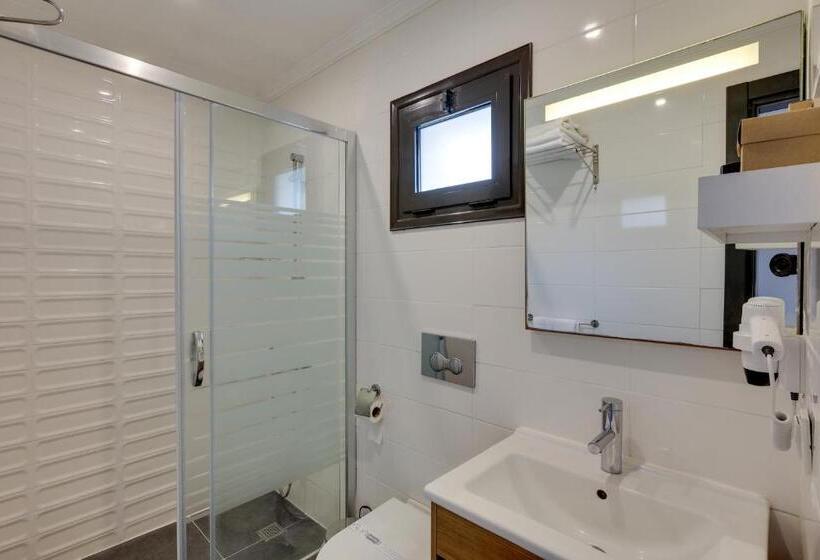 סוויטה, Suess Alaçatı