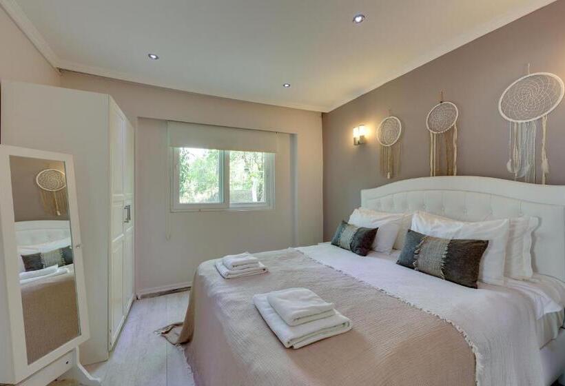 דירת שני חדרים, Suess Alaçatı