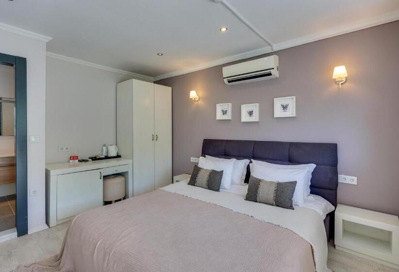 חדר סטנדרט נוף לגינה, Suess Alaçatı