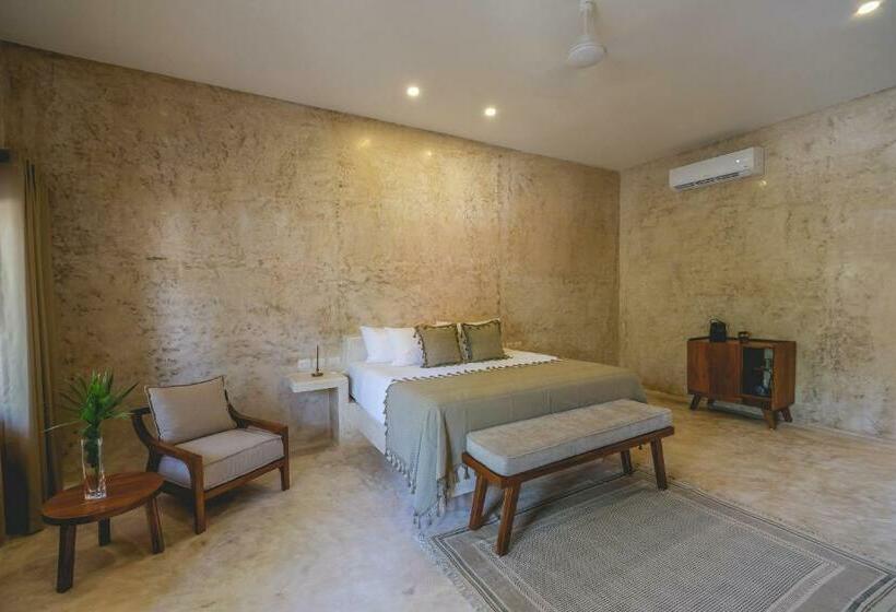 سوئیت جونیور با تراس, Wakax Hacienda  Cenote & Boutique